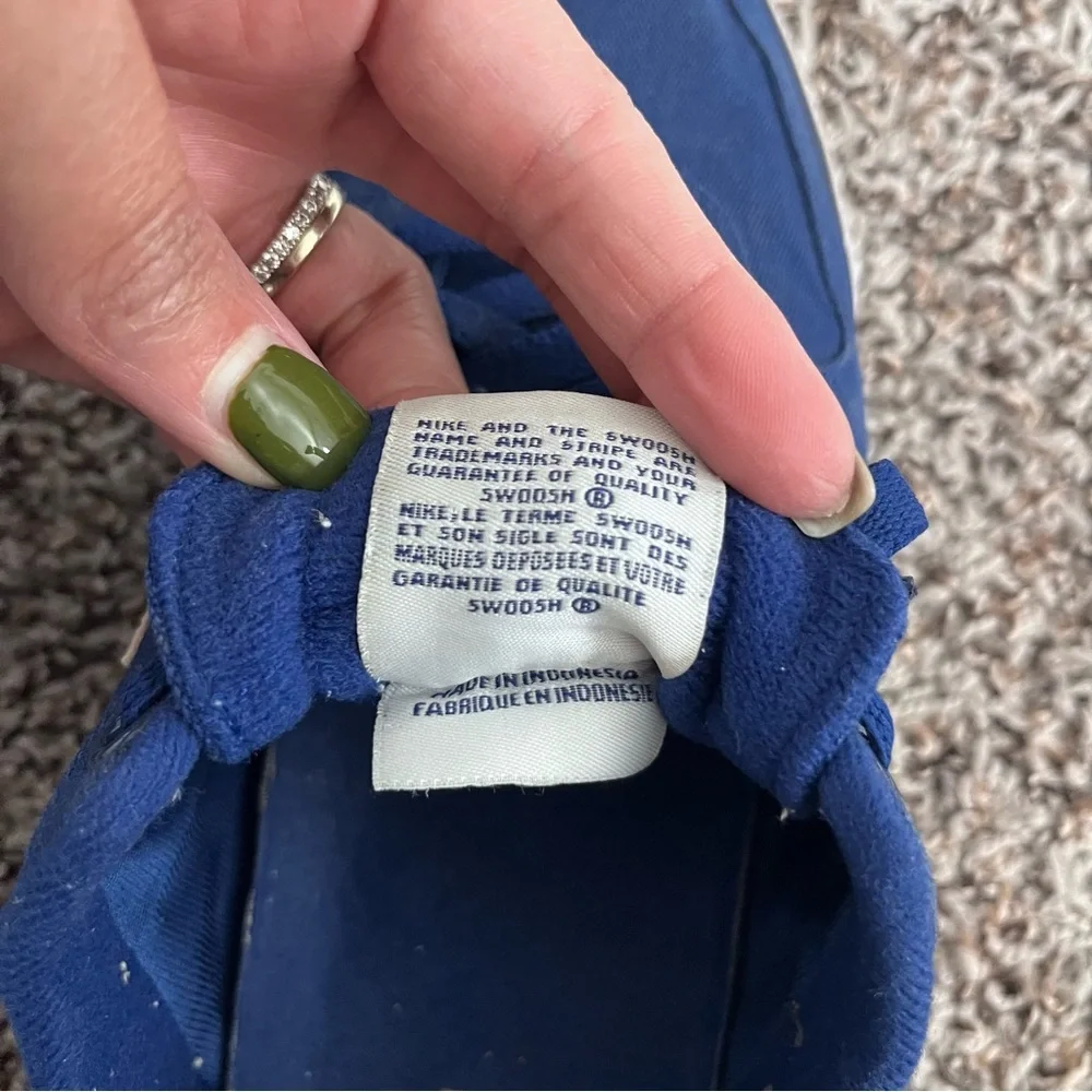 Nike used throwback
